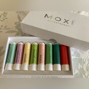 MOXE Aromatherapy Set